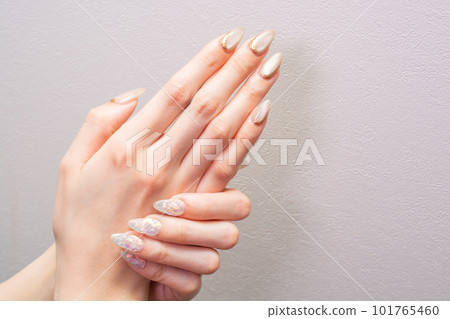 nail  101765460