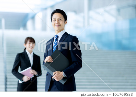 Business image men and women Business image men and women 101769588