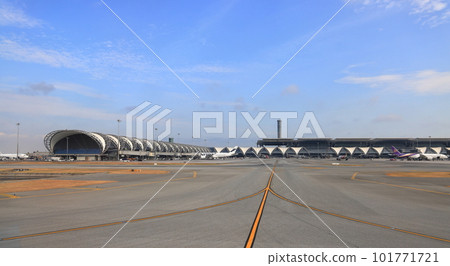 Suvarnabhumi Airport view, Airplane parking at passenger gate. 101771721