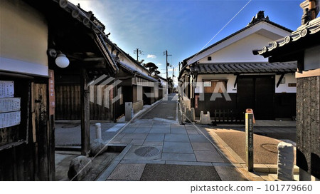 富田林陣內町（大阪府富田林市） 101779660