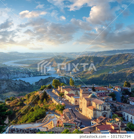 Sunrise Stilo village, Calabria, Italy Sunrise Stilo village, Calabria, Italy 101782794