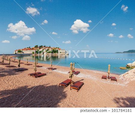Pink sandy Milocer Beach (Montenegro, Sveti Stefan) Pink sandy Milocer Beach (Montenegro, Sveti Stefan) 101784181