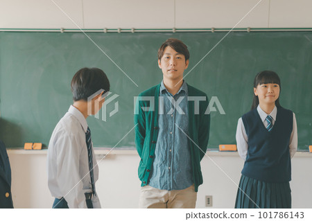 老師 教師 初中生 101786143