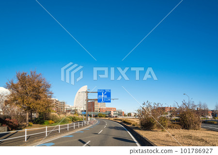 橫濱港未來的早晨視圖 橫濱港未來的早晨視圖 101786927