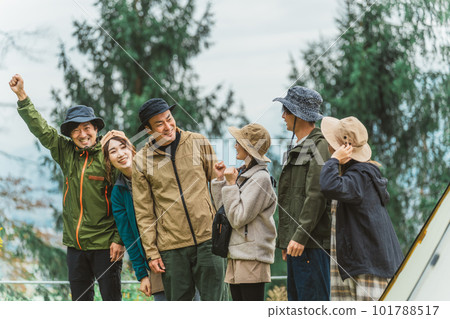 Male and female Asian camper friends who have hobbies to play in nature such as camping, glamping, and mountaineering Male and female Asian camper friends who have hobbies to play in nature such as camping, glamping, and mountaineering 101788517