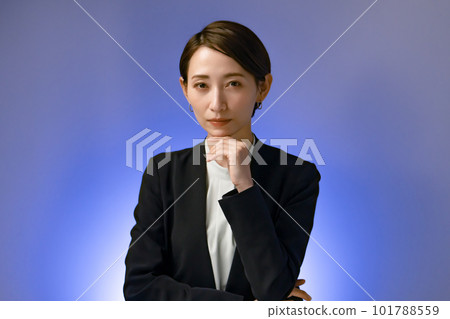 女商人酷美人 101788559