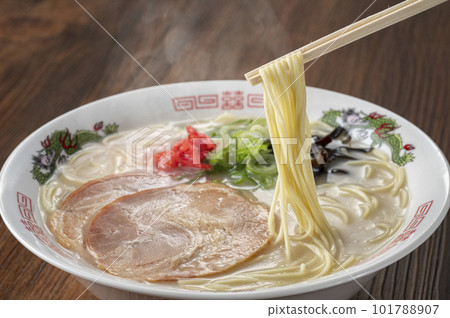 新鮮豬骨拉麵 101788907