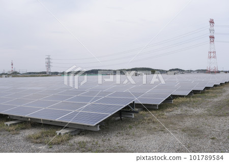 A mega solar power plant with many solar panels 101789584