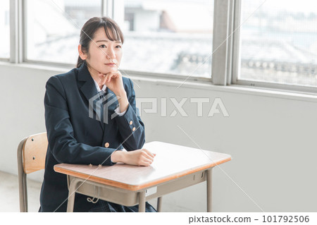 Female high school and junior high school students who think while listening to the teacher (advancement, career, employment) Female high school and junior high school students who think while listening to the teacher (advancement, career, employment) 101792506