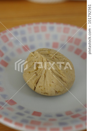 岐阜縣的時令日式點心栗子金童 101792561