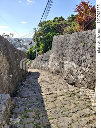 Shuri Kinjocho Ishidatamichi 24 Okinawa 101792855