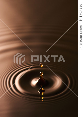 Image of drip coffee 101798559