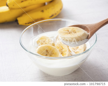 香蕉酸奶 101798715