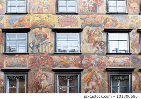Baroque facade painting at the Grazer Herrengasse in Graz in Austria Baroque facade painting at the Grazer Herrengasse in Graz in Austria 101800686