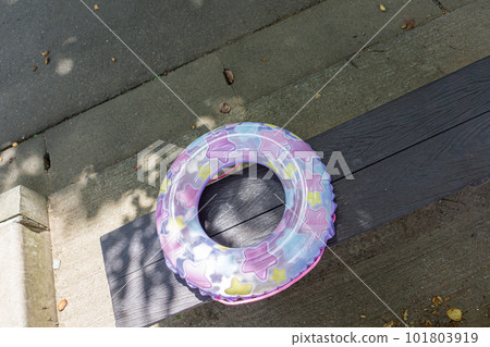 五顏六色的花車 五顏六色的花車 101803919