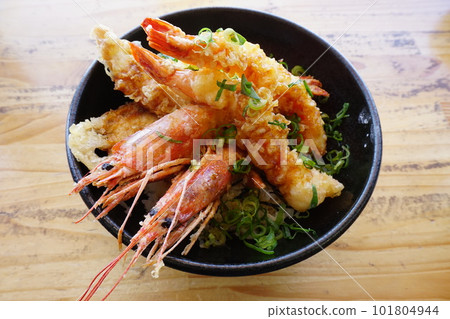 Delicious shrimp tempura rice bowl Japanese food 101804944