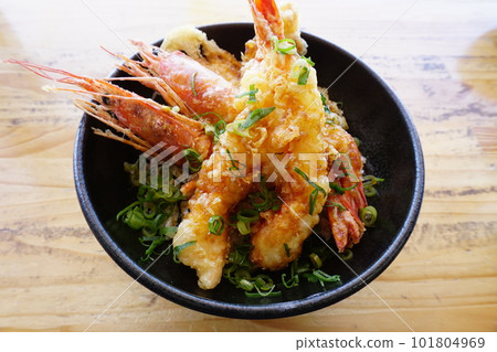 Delicious shrimp tendon 101804969