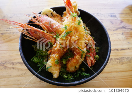 Delicious shrimp tendon 101804970
