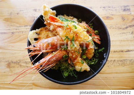 Delicious shrimp tendon 101804972