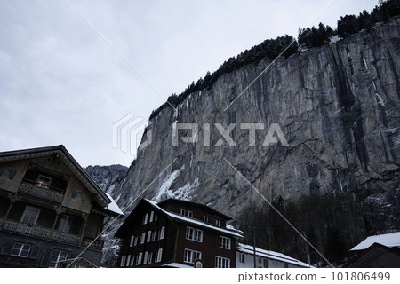 山谷中的歐洲城市景觀,山谷底部的村莊,幻想世界城市景觀,神奇的國家, 山谷中的歐洲城市景觀,山谷底部的村莊,幻想世界城市景觀,神奇的國家, 101806499