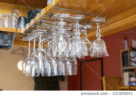 Izakaya kitchen (photographed by Oden Wagohan Manimani) 101809041