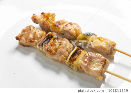 Yakitori，美味的日本雞肉串 101811839