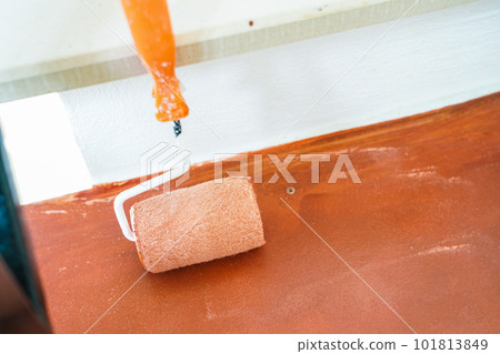 Home color paint with rolling brown color Home color paint with rolling brown color 101813849
