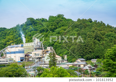View from near Katayama Park Landscape of lime factory Sano City, Tochigi Prefecture View from near Katayama Park Landscape of lime factory Sano City, Tochigi Prefecture 101813952
