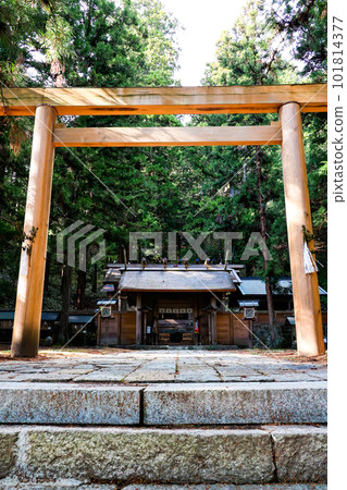 仁科神明神社鳥居(縱向) 仁科神明神社鳥居(縱向) 101814377
