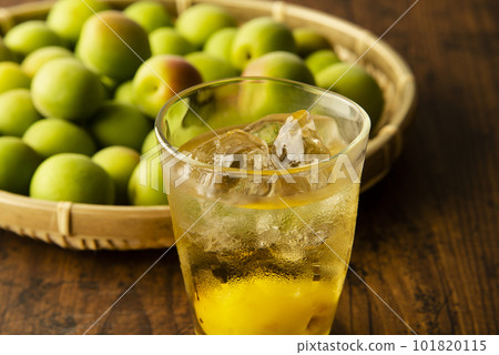 Plum wine 101820115