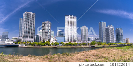 《Kanagawa Prefecture》Landscape of tower apartment/Yokohama Bay Area 《Kanagawa Prefecture》Landscape of tower apartment/Yokohama Bay Area 101822614