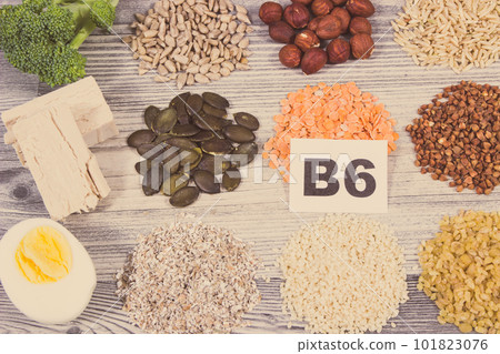 Healthy ingredients containing vitamin B6 and minerals. Nutritious eating 101823076