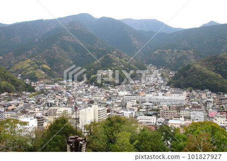 從宇和島城眺望（愛媛縣宇和島市） 101827927