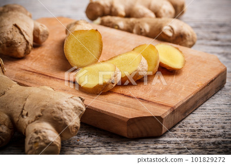 Ginger root Ginger root 101829272