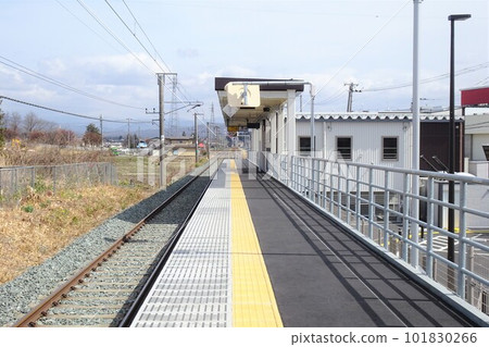 岩手站 2023 年 3 月啟用的新站 JR 前瀉站站台 岩手站 2023 年 3 月啟用的新站 JR 前瀉站站台 101830266