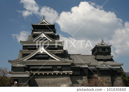 The castle tower of Kumamoto castle before the disaster 101830888
