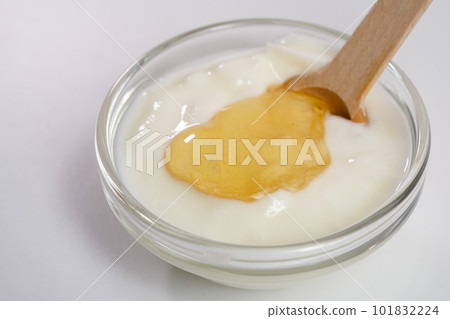 Yogurt with honey Yogurt with honey 101832224