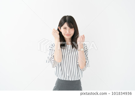女商人肖像膽量姿勢 101834936