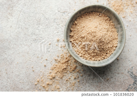 Hickory smoked sea salt Hickory smoked sea salt 101836020