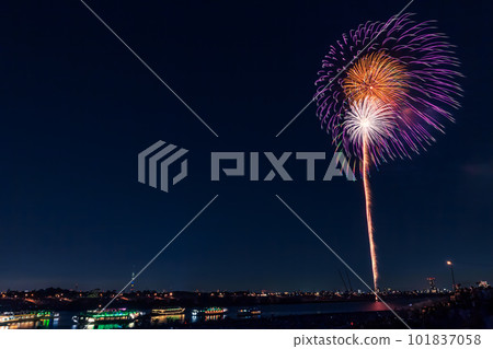 Ichikawa City Summer Fireworks Festival Chiba Prefecture 101837058