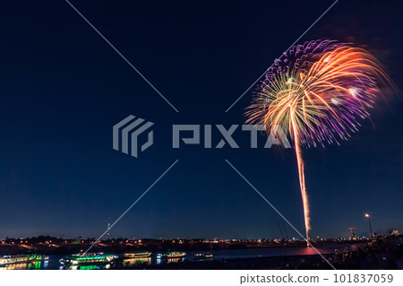 Ichikawa City Summer Fireworks Festival Chiba Prefecture 101837059