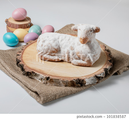 animal, bread, egg 101838587
