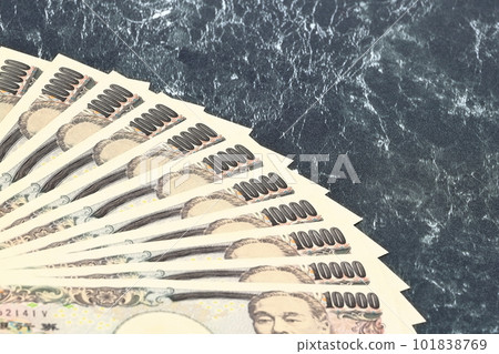 Image of banknote (10,000 yen bill) Image of banknote (10,000 yen bill) 101838769