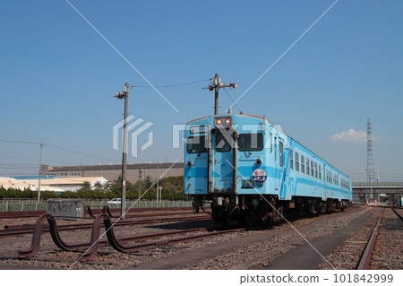Mizushima Rinkai Railway Series Kiha 37 Diesel Car Detained at the Depot (At the Mizushima Rinkai Railway Photo Session)_Photographed on March 19, 2023 Mizushima Rinkai Railway Series Kiha 37 Diesel Car Detained at the Depot (At the Mizushima Rinkai Railway Photo Session)_Photographed on March 19, 2023 101842999