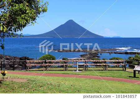 Banshohana Nature Park Scenery with a view of Mt. Kaimondake Banshohana Nature Park Scenery with a view of Mt. Kaimondake 101843857