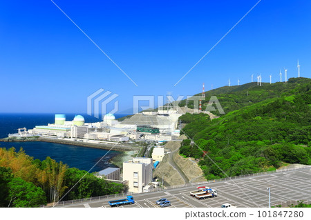 [Ehime Prefecture] Ikata Nuclear Power Station and wind power generation under fine weather 101847280