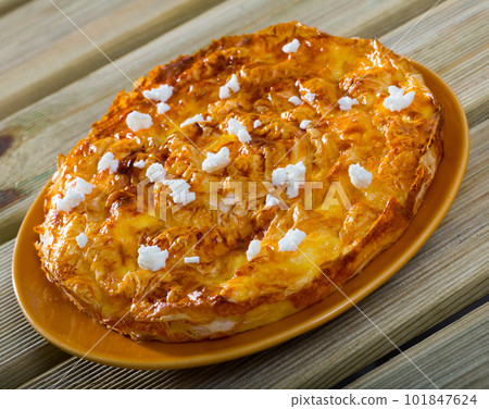 Bulgarian pie Banitsa 101847624