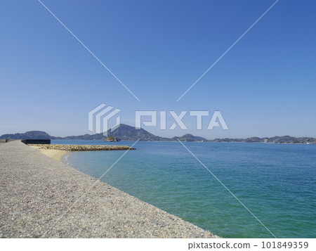 從愛媛縣松山市看到的五五島和瀨戶內海 從愛媛縣松山市看到的五五島和瀨戶內海 101849359