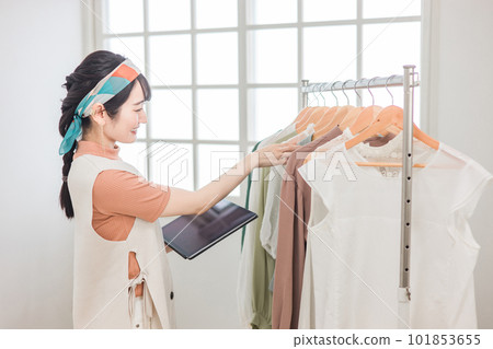 Fashion, apparel, stylist, shop clerk, fashion designer, color coordinator 101853655