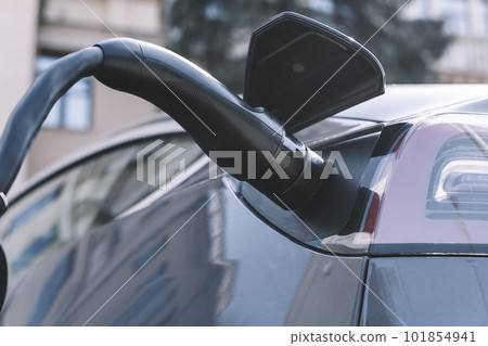 Charging station for electric cars. Types and connectors of ports for charging vehicles. 101854941